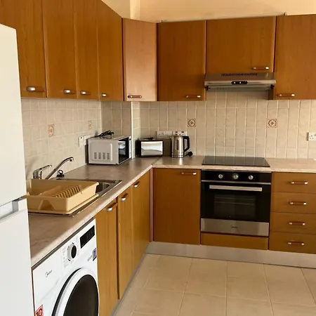 Yasemin One Bedroom Apartment, No 202 - By Noma Cyprus Klorakas