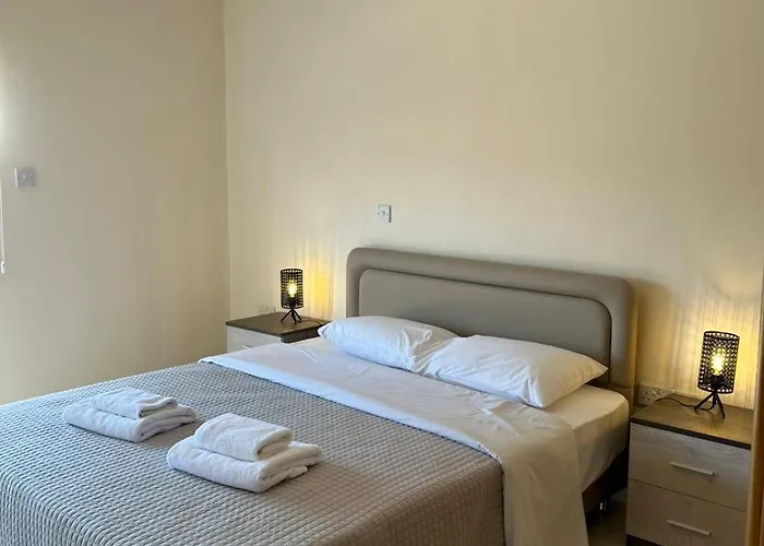 Yasemin One Bedroom Apartment, No 202 - By Imh Travel & Tours Lejlighed *